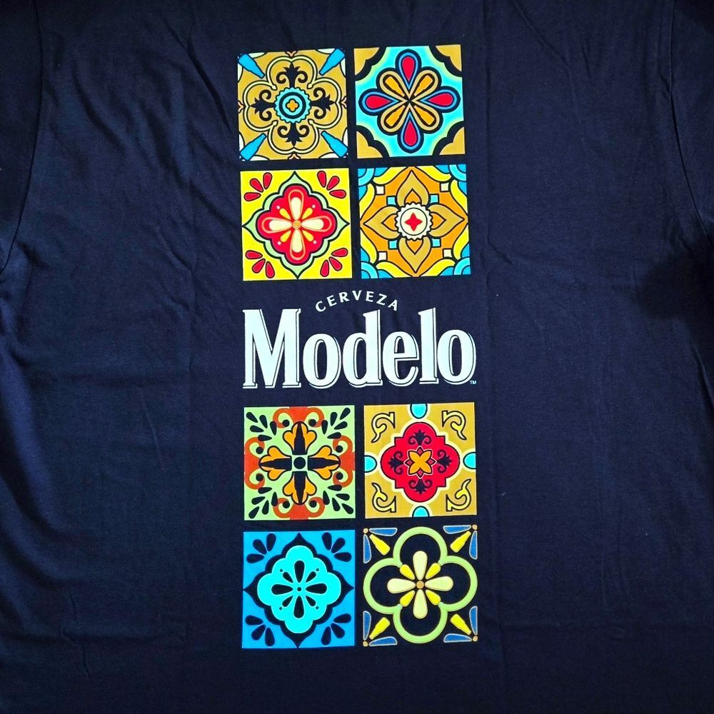 C-Life Group Modelo🇲🇽  Graphic Tee👕 - NWT - Picture 4 of 11